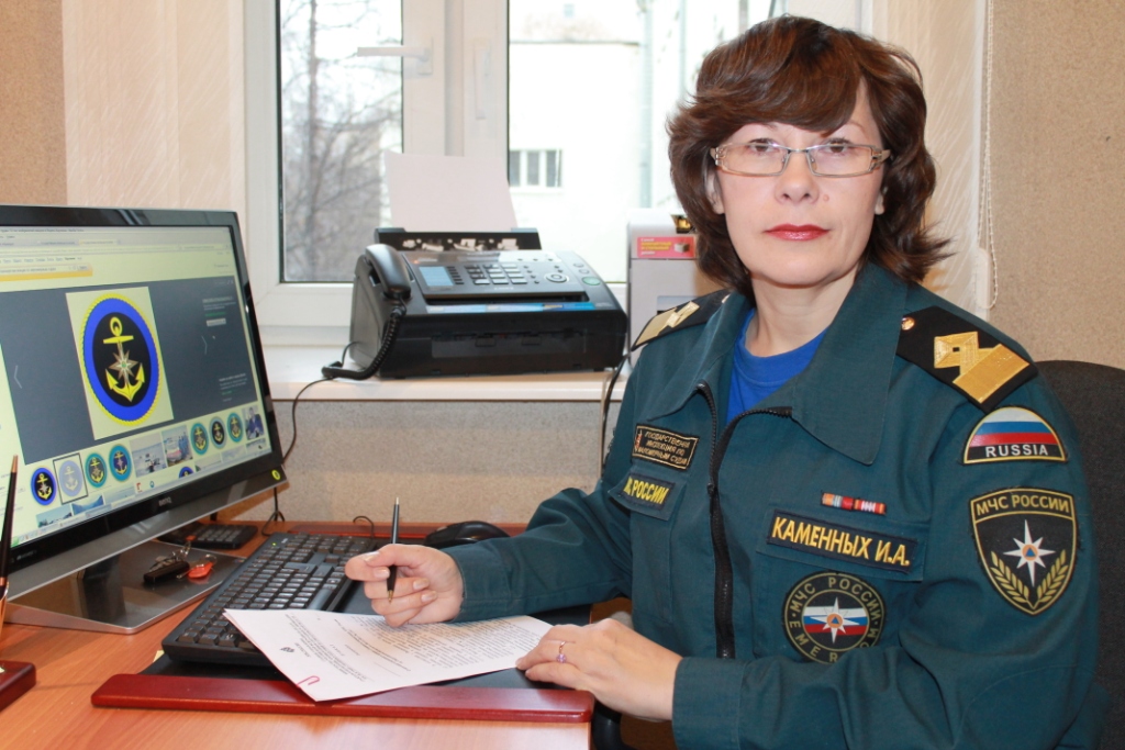 Начальник департамента безопасности. Руководитель МЧС России по Свердловской области.