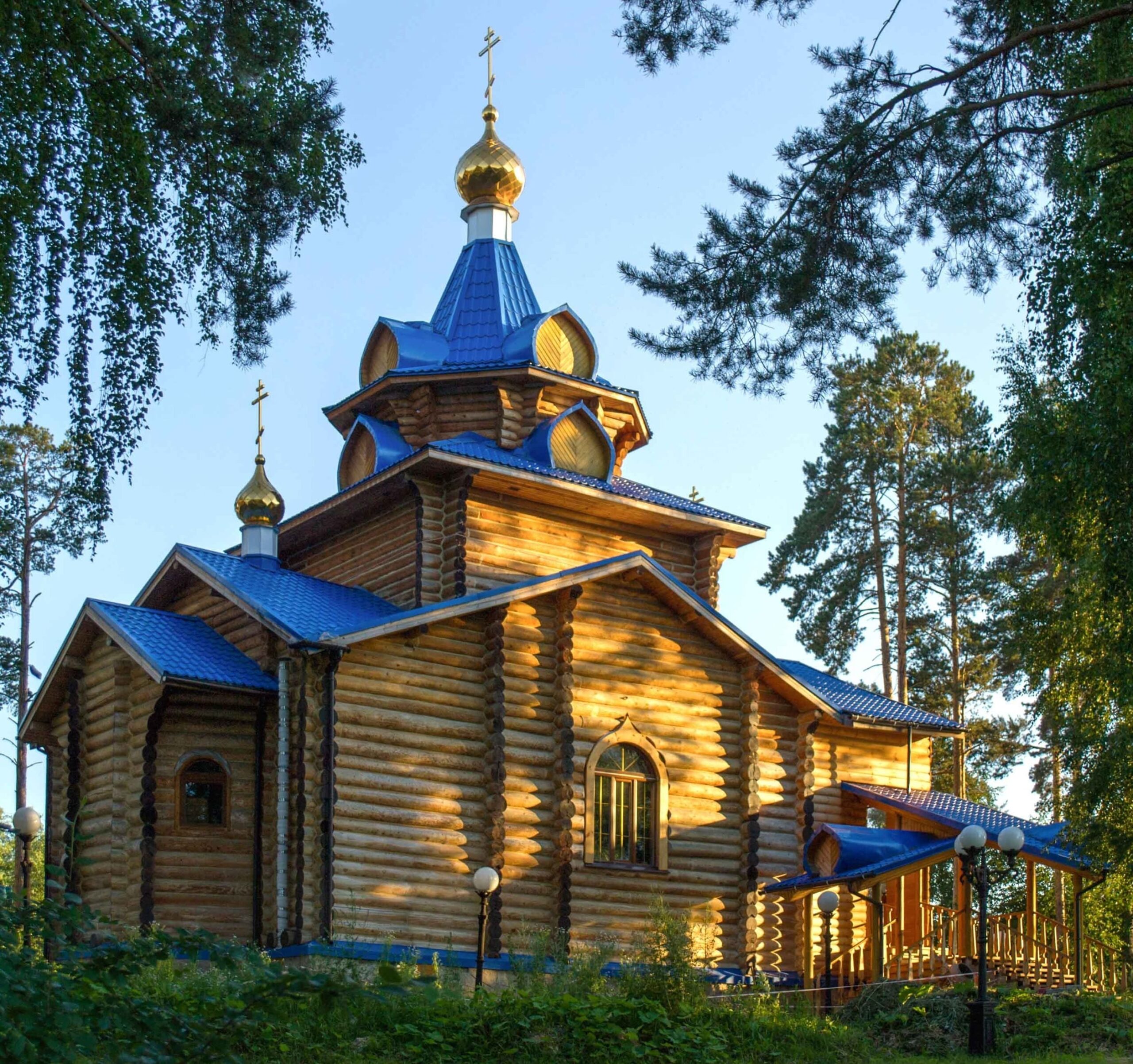 Храм во имя иконы Божией Матери «Всецарица» (г. Екатеринбург) -  Екатеринбургская епархия