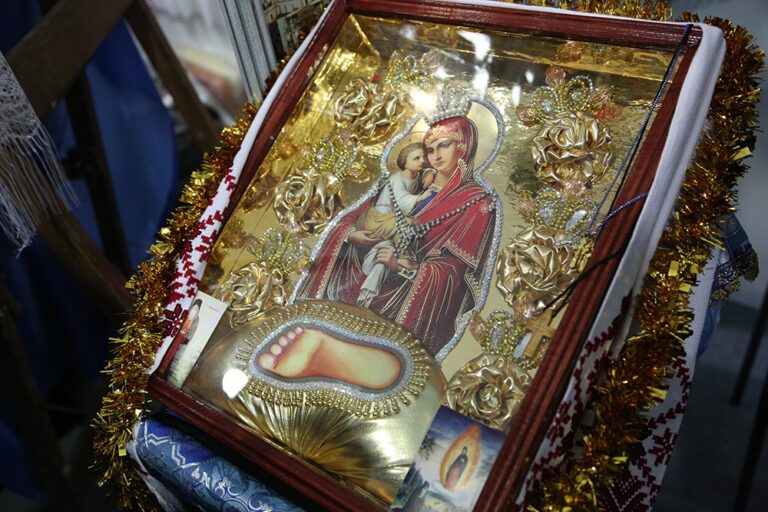 Архиерейская литургия состоялась в Свято-Троицком соборе Екатеринбурга