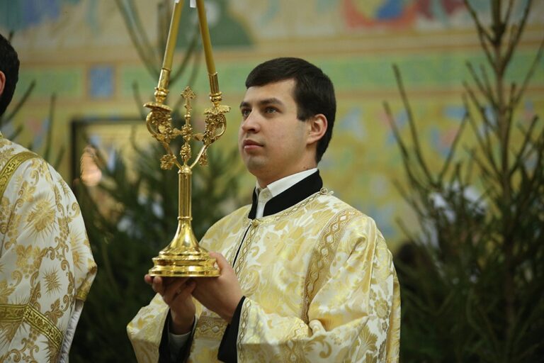 Архиерейская литургия состоялась в Свято-Троицком соборе Екатеринбурга