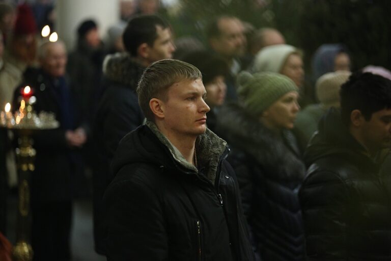 Архиерейская литургия состоялась в Свято-Троицком соборе Екатеринбурга