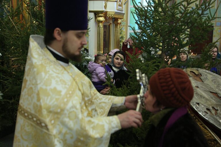 Архиерейская литургия состоялась в Свято-Троицком соборе Екатеринбурга