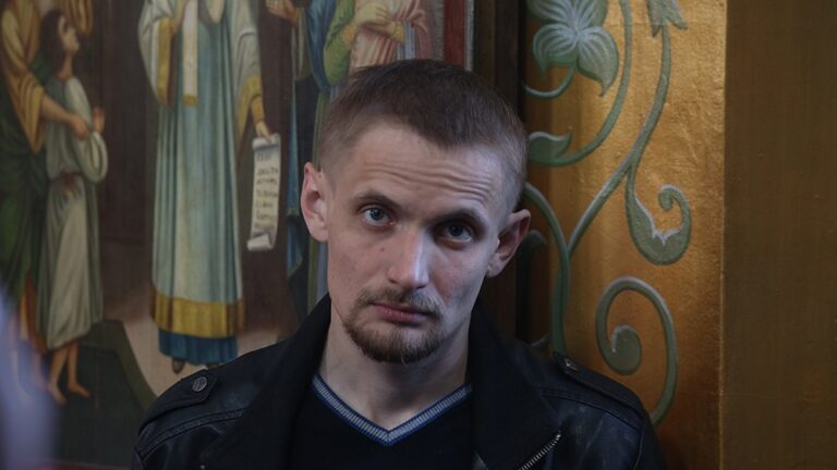 Митрополит Кирилл совершил Божественную литургию в храме Св. апп. Петра и Павла