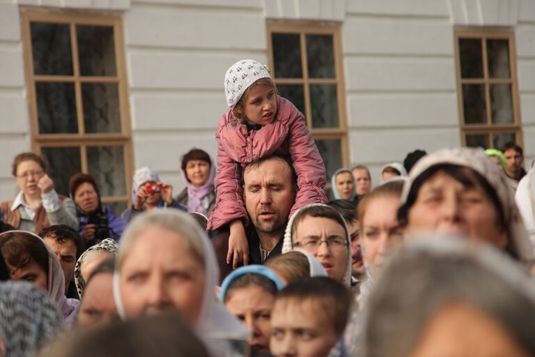 В день празднования перенесения мощей святого праведного Симеона Верхотурского Преосвященные архипастыри совершили Божественную литургию в Крестовоздвиженском соборе Верхотурья