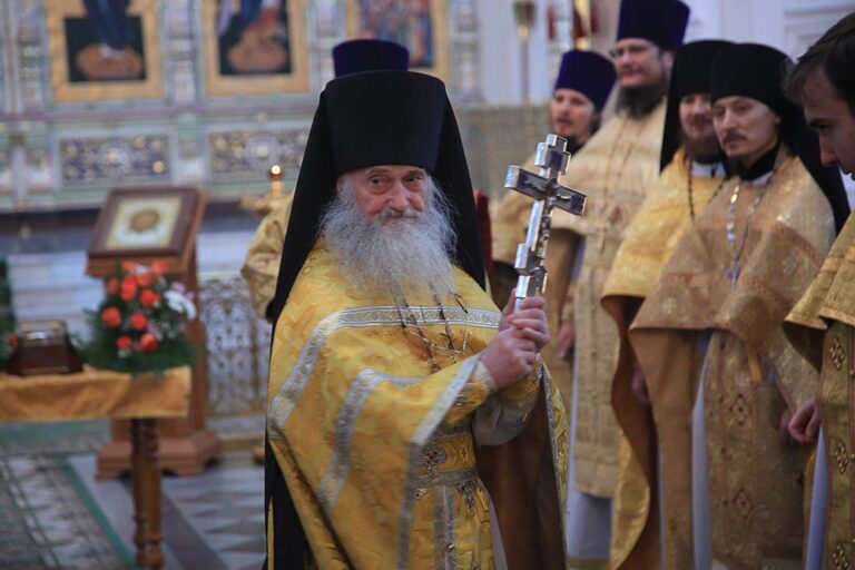 Митрополит Кирилл совершил Божественную литургию в Свято-Николаевском Верхотурском мужском монастыре