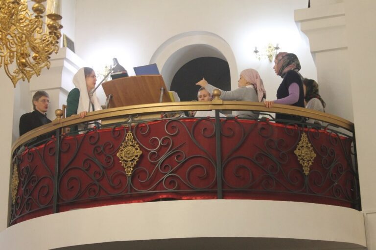 Священнослужители Ревдинского благочиния благословили кадетов, принявших присягу