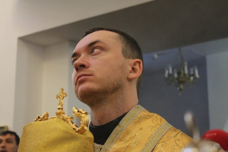 Священнослужители Ревдинского благочиния благословили кадетов, принявших присягу