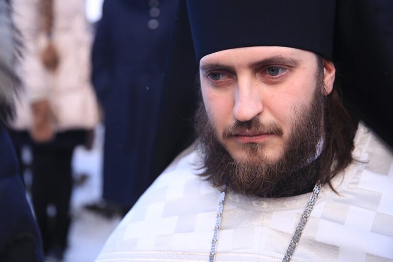 Митрополит Кирилл совершил Божественную литургию в Боголюбском женском монастыре