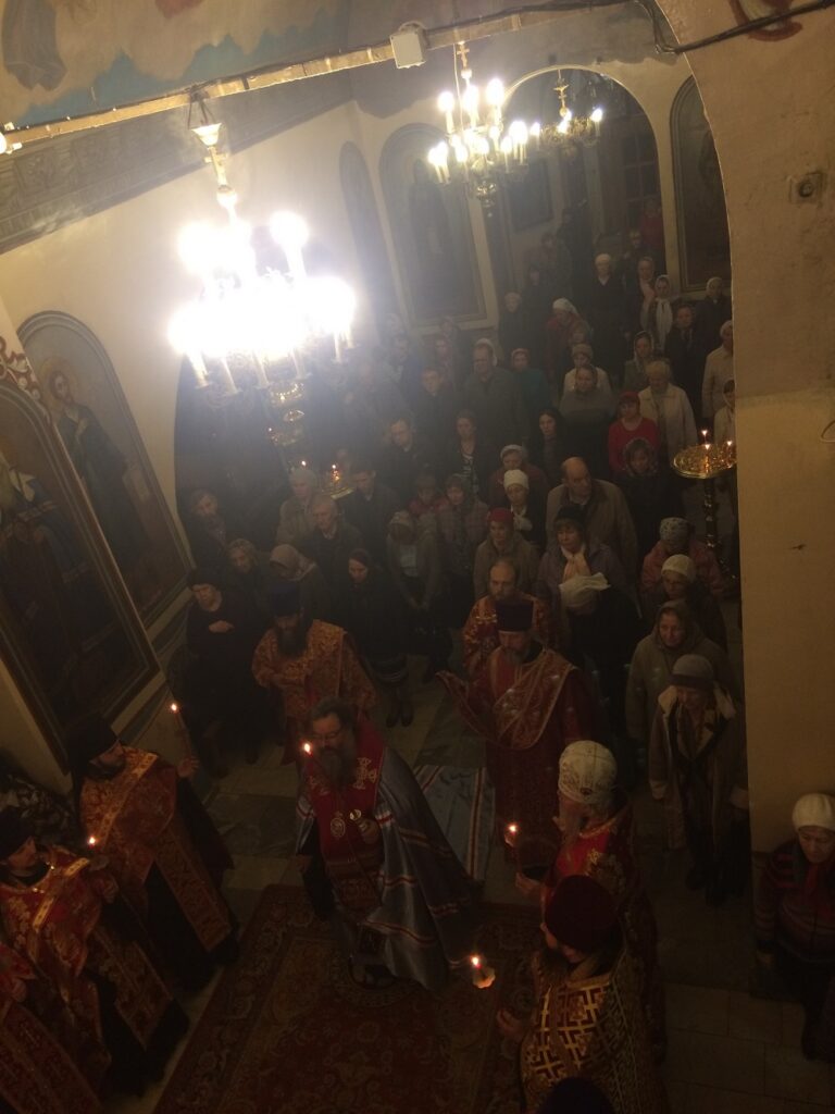 Епископ Евгений совершил Божественную литургию в Свято-Троицком кафедральном соборе