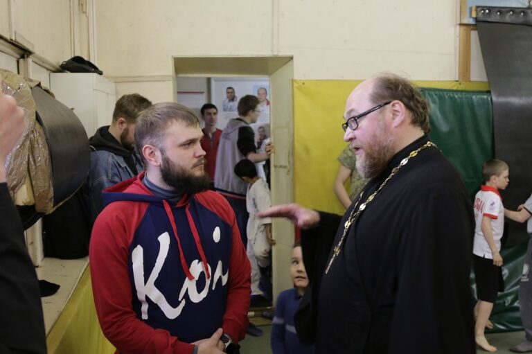 Епископ Евгений совершил Божественную литургию в Свято-Троицком кафедральном соборе
