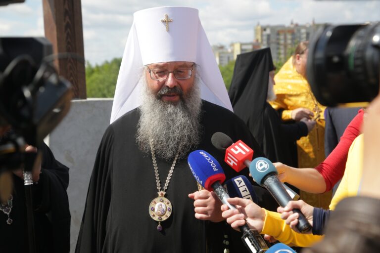 В День медицинского работника в Академическом районе Екатеринбурга заложен храм во имя страстотерпца Евгения врача