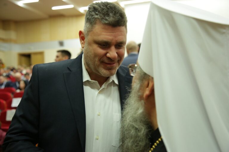 Митрополит Кирилл принял участие в работе Первого Всероссийского форума отцов