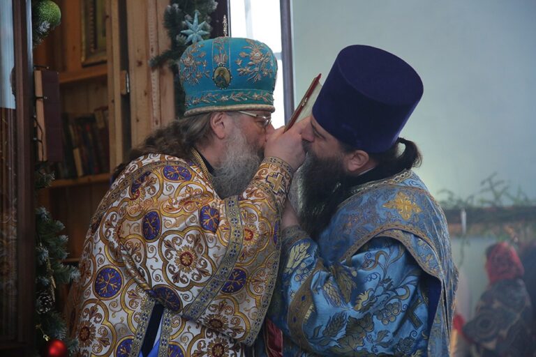ВИДЕО: Владыка Юстиниан: «Подвиг нашего дня невозможен без вразумления примером тех, кто был до нас»