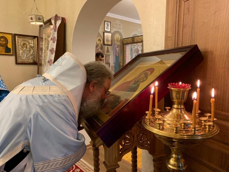 Митрополит Кирилл и епископ Евгений совершили Божественную литургию в домовом храме Симеона Верхотурского
