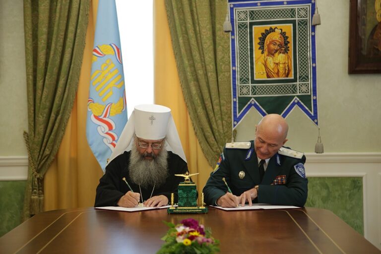 Абитуриенты даже из Австрии: в Миссионерском институте начались вступительные экзамены