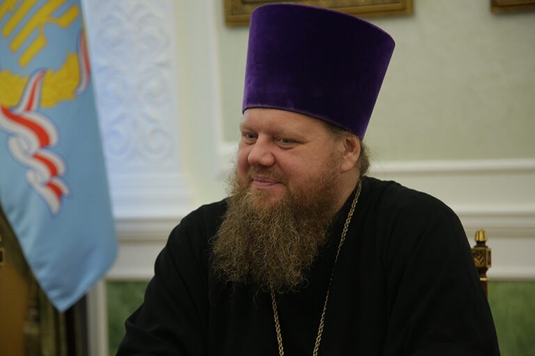 Абитуриенты даже из Австрии: в Миссионерском институте начались вступительные экзамены