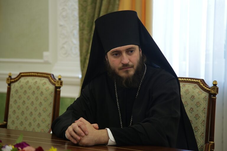 Абитуриенты даже из Австрии: в Миссионерском институте начались вступительные экзамены