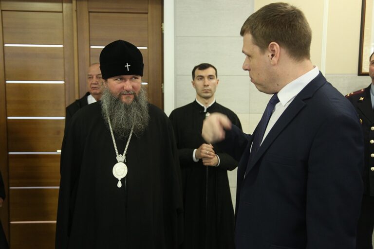 Глава Екатеринбургской митрополии посетил Уральский юридический институт МВД России