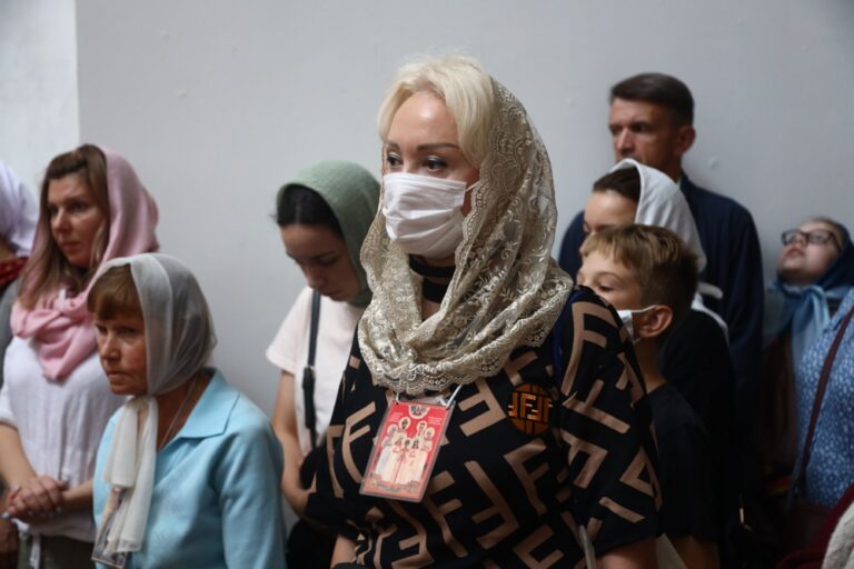 Сонм архипастырей совершил Божественную литургию в монастыре Новомучеников и исповедников Церкви Русской в Алапаевске