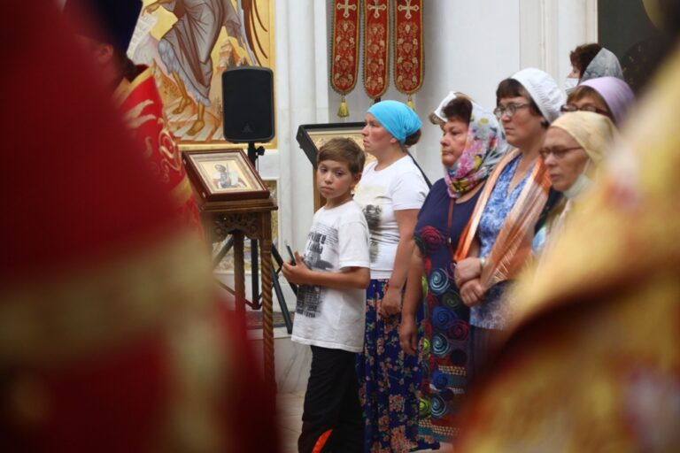 Сонм архипастырей совершил Божественную литургию в монастыре Новомучеников и исповедников Церкви Русской в Алапаевске