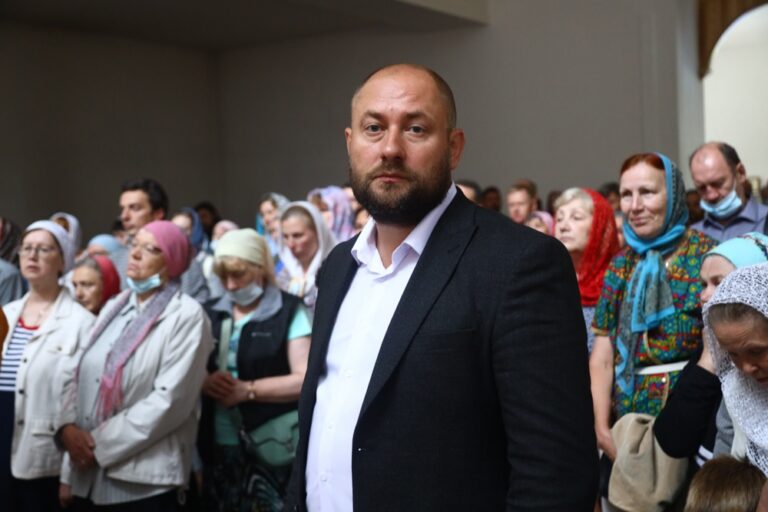 Сонм архипастырей совершил Божественную литургию в монастыре Новомучеников и исповедников Церкви Русской в Алапаевске