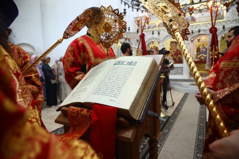 Сонм архипастырей совершил Божественную литургию в монастыре Новомучеников и исповедников Церкви Русской в Алапаевске