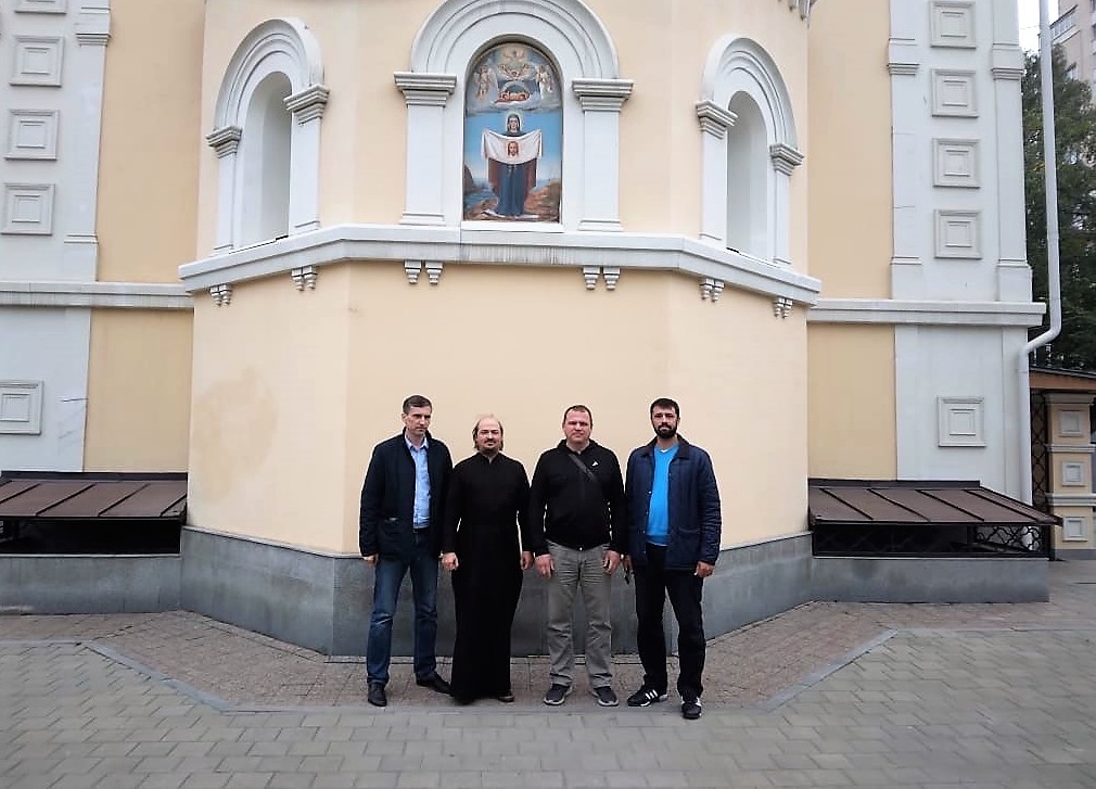 Отдел екатеринбургской епархии. Екатеринбург митрополия. Здание полпредства в Екатеринбурге.