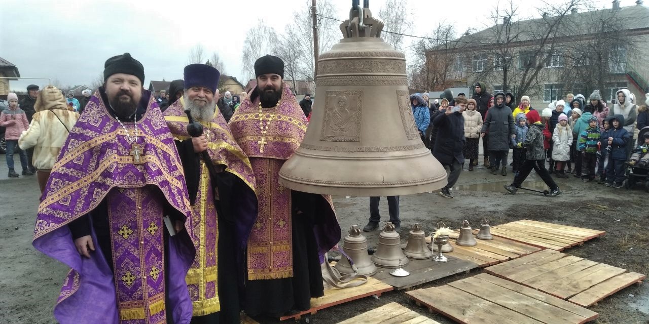 Седельниково Церковь