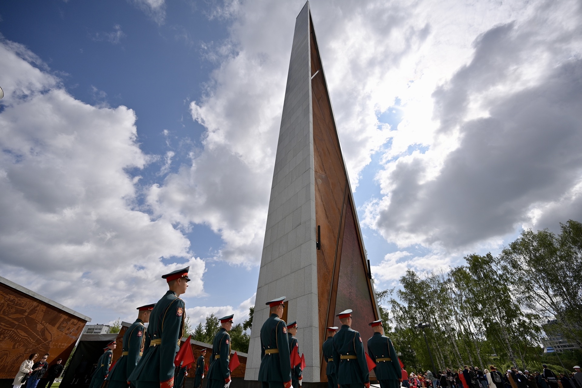 город трудовой доблести стелла