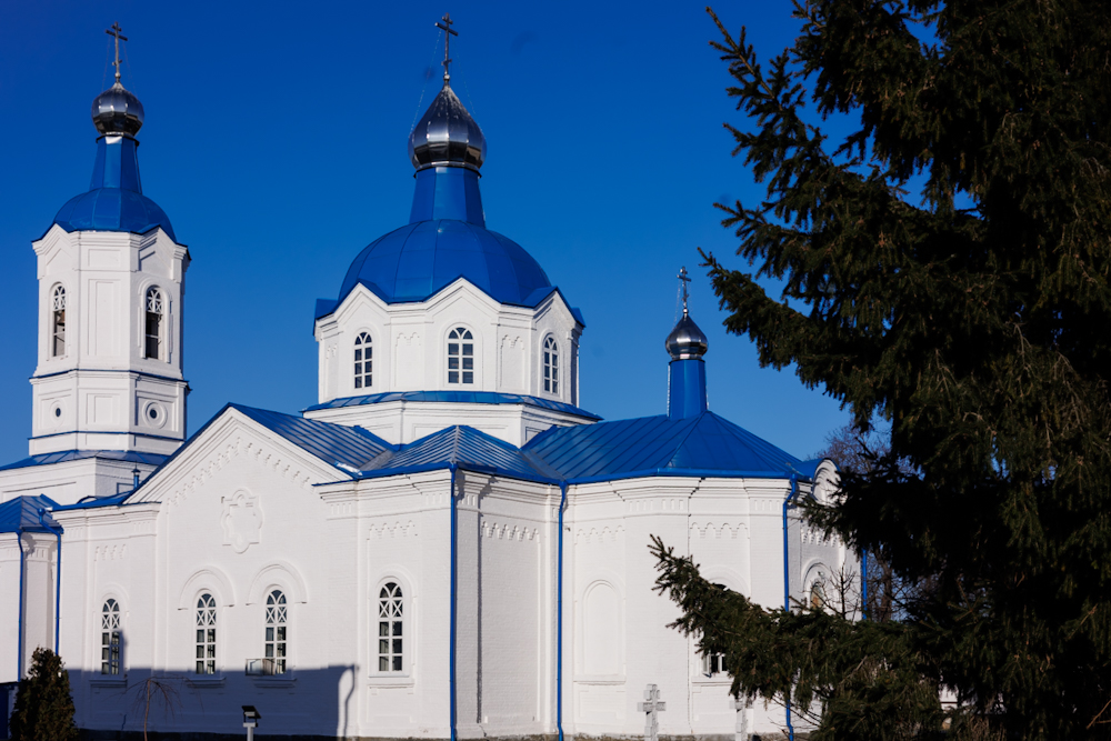 екатеринбургская епархия паломнические. тарасково свято троицкий мужской монастырь источники. екатеринбург паломнические места. паломнический отдел екатеринбургской епархии. митрополия екатеринбурга здание.