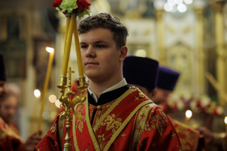 Митрополит Евгений совершил 10 мая всенощное бдение в Иоанно-Предтеченском соборе Екатеринбурга