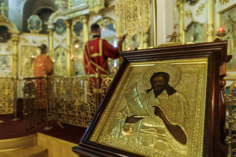 Митрополит Евгений совершил 10 мая всенощное бдение в Иоанно-Предтеченском соборе Екатеринбурга