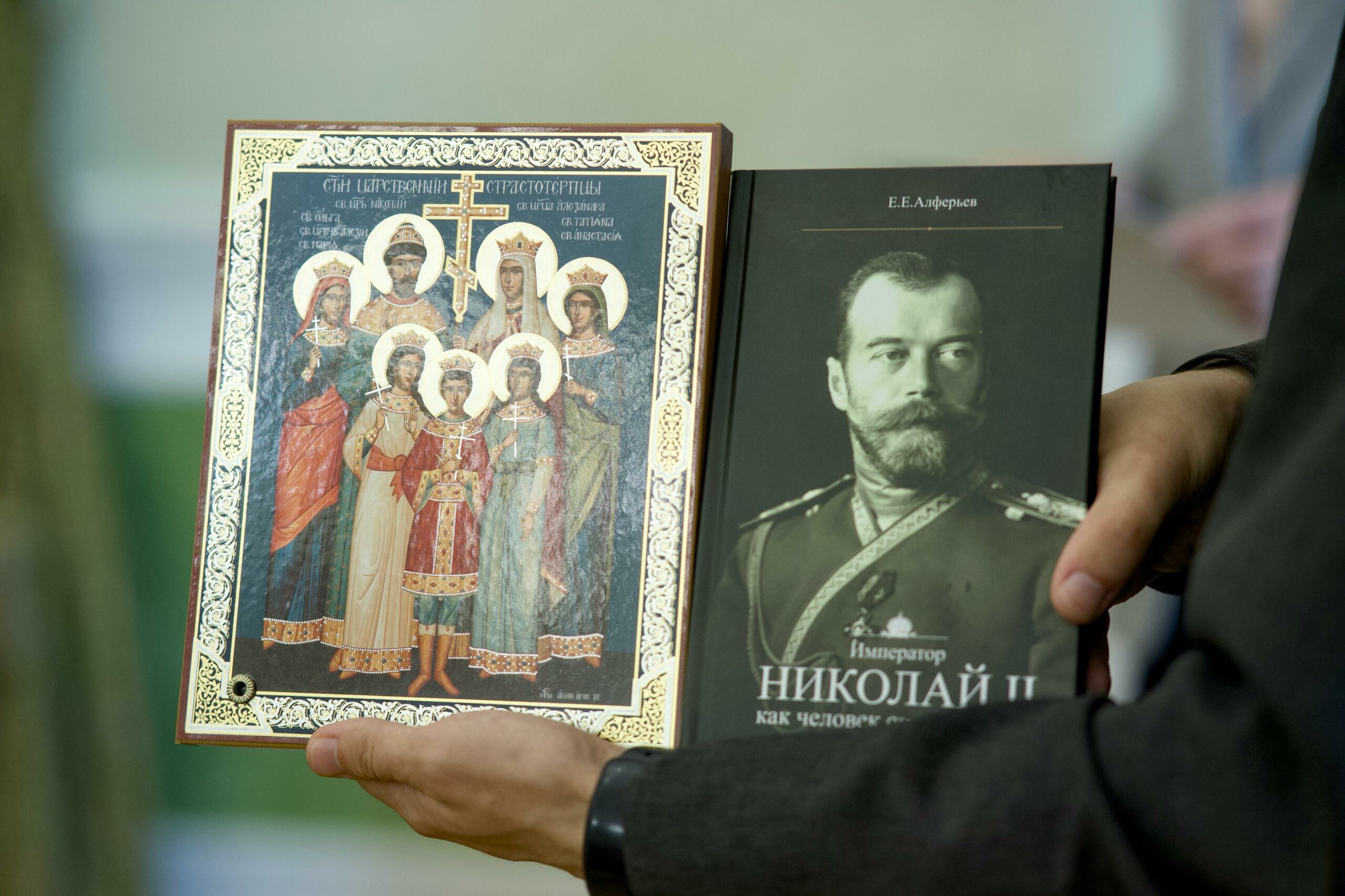 Победителям конкурса журналистских работ, посвященных 140-летию Екатеринбургской епархии, вручены награды