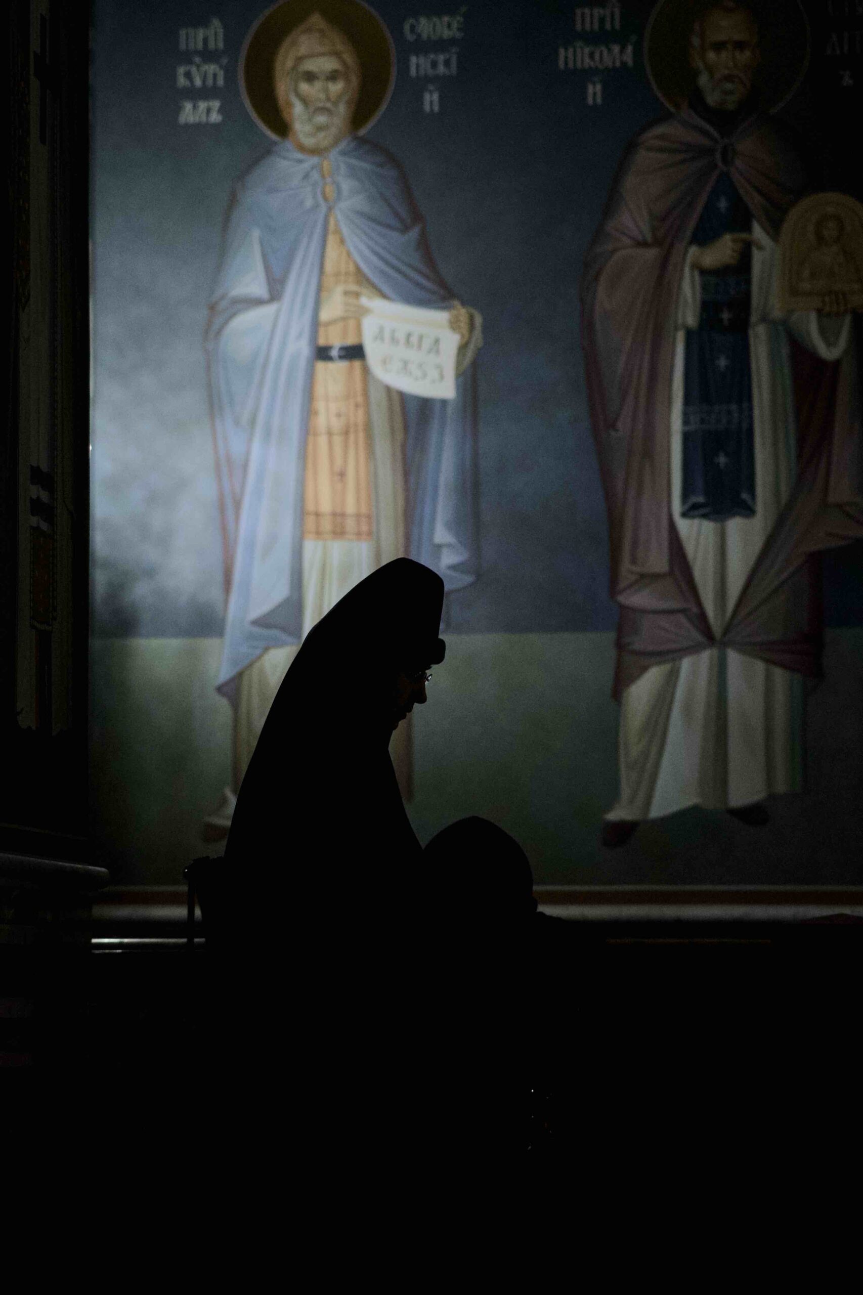 Митрополит Евгений совершил Божественную литургию в Ново-Тихвинском женском монастыре