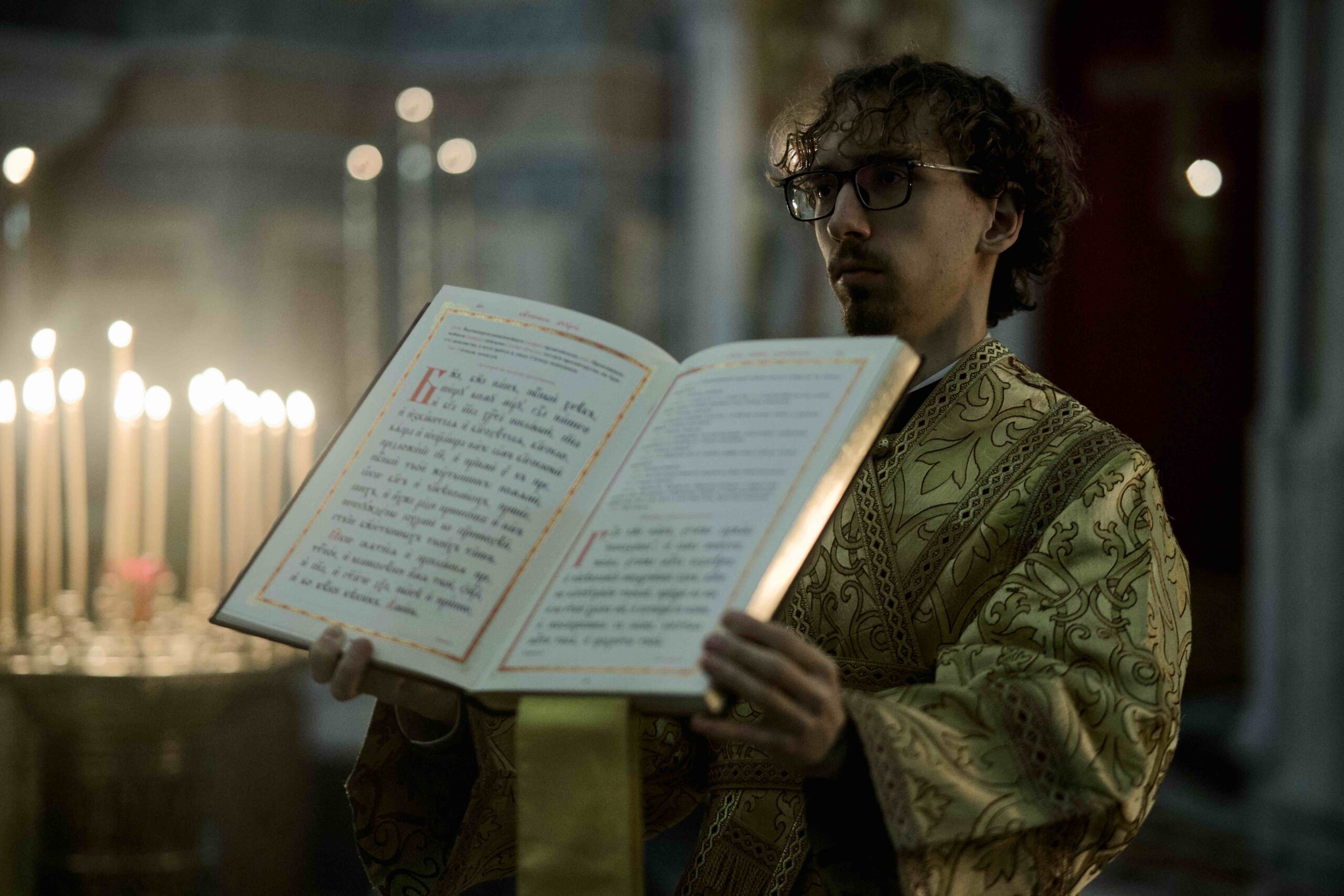 Митрополит Евгений совершил Божественную литургию в Ново-Тихвинском женском монастыре