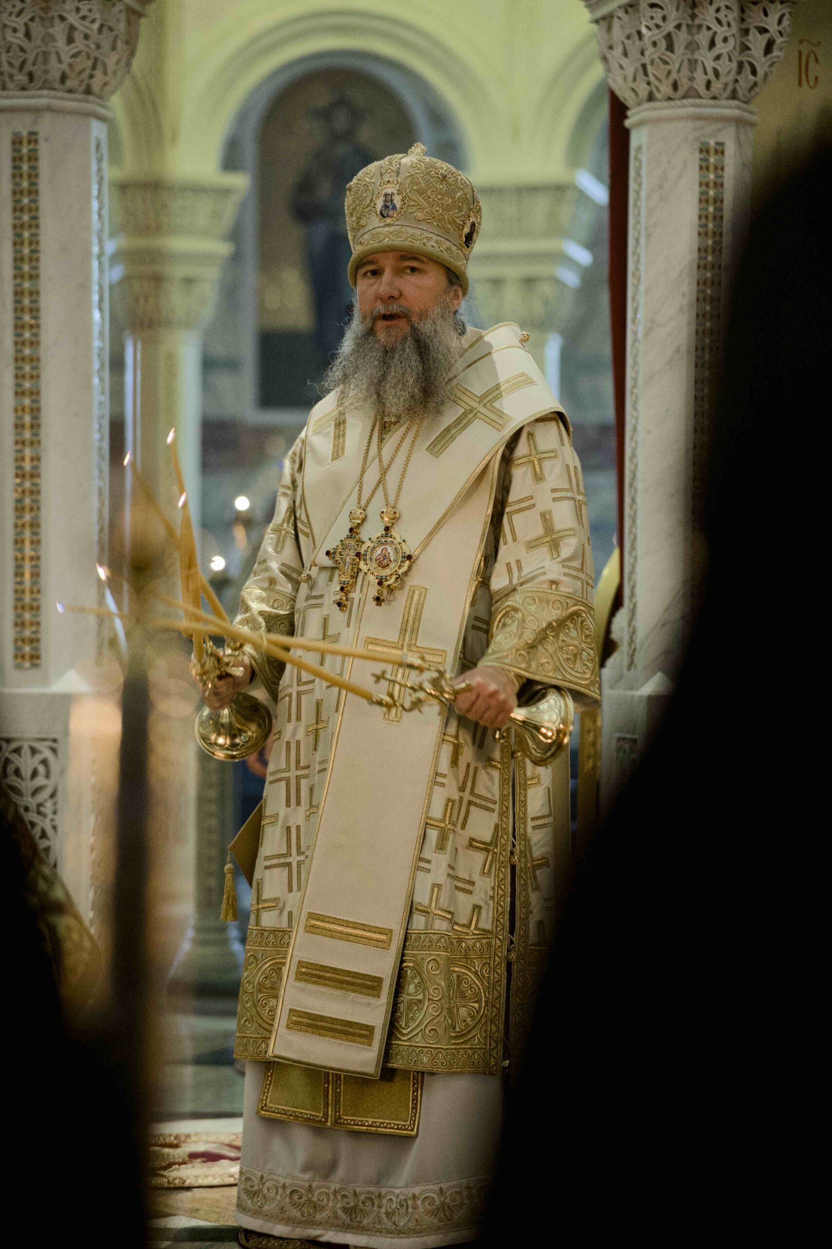 Митрополит Евгений совершил Божественную литургию в Ново-Тихвинском женском монастыре