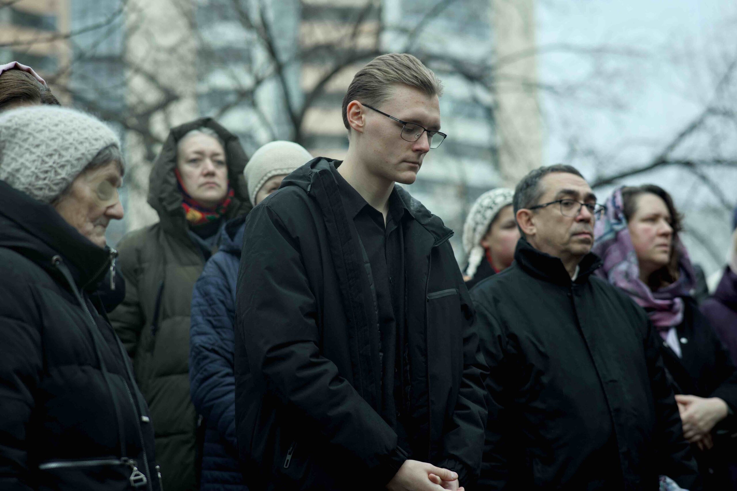 «Память сохраняется прежде всего в молитве»: в День памяти жертв политических репрессий в храмах Екатеринбургской епархии совершены заупокойные богослужения