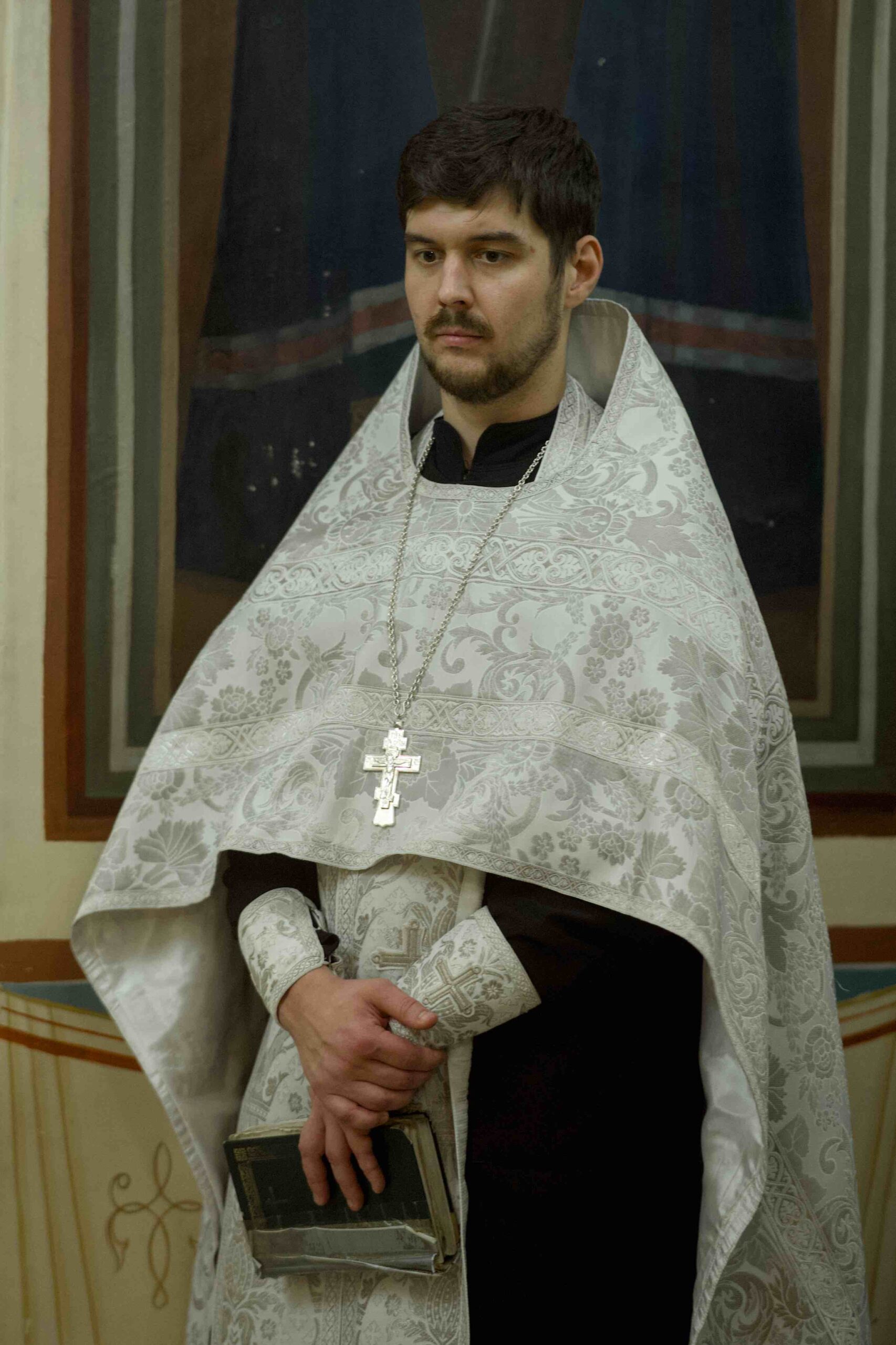 «Память сохраняется прежде всего в молитве»: в День памяти жертв политических репрессий в храмах Екатеринбургской епархии совершены заупокойные богослужения