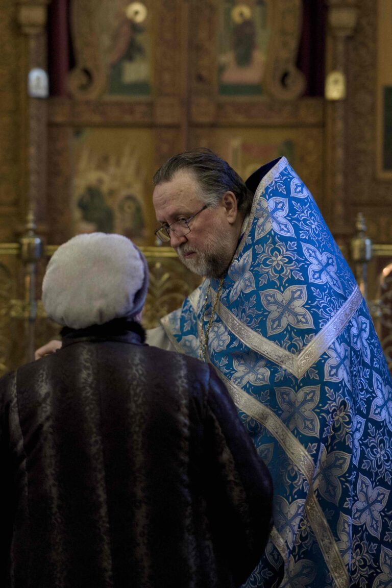 Митрополит Евгений и епископ Мелитон совершили Божественную литургию в Свято-Троицком кафедральном соборе Нижнего Тагила
