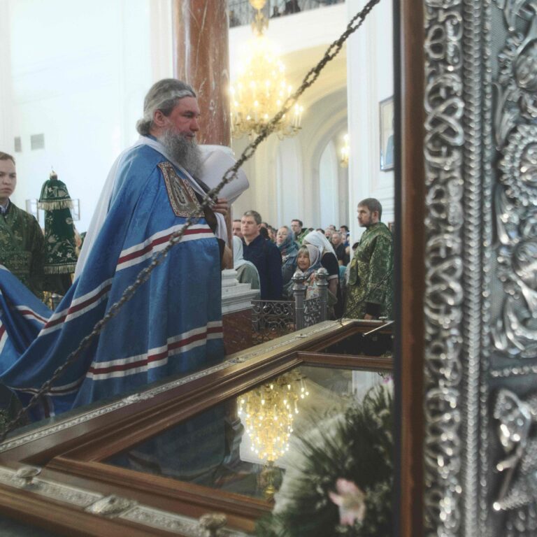 В День второго обретения мощей святого Симеона в Свято-Николаевском монастыре духовной столицы Урала совершена Божественная литургия архиерейским чином