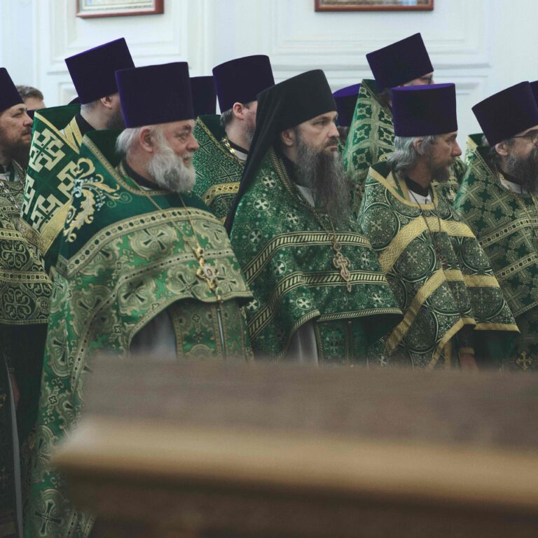 В День второго обретения мощей святого Симеона в Свято-Николаевском монастыре духовной столицы Урала совершена Божественная литургия архиерейским чином
