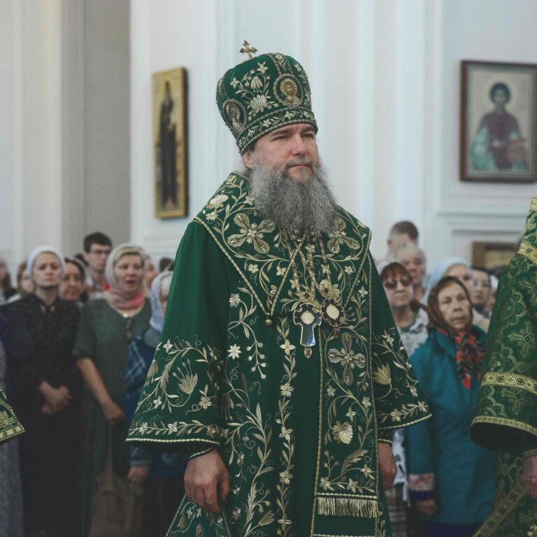 В День второго обретения мощей святого Симеона в Свято-Николаевском монастыре духовной столицы Урала совершена Божественная литургия архиерейским чином