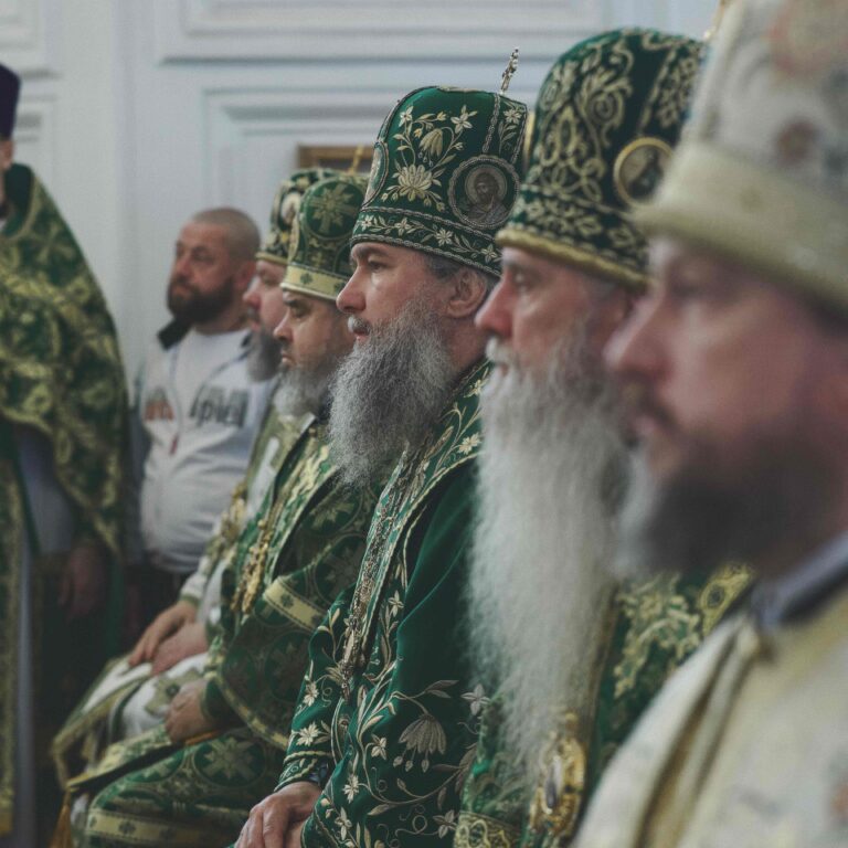 В День второго обретения мощей святого Симеона в Свято-Николаевском монастыре духовной столицы Урала совершена Божественная литургия архиерейским чином