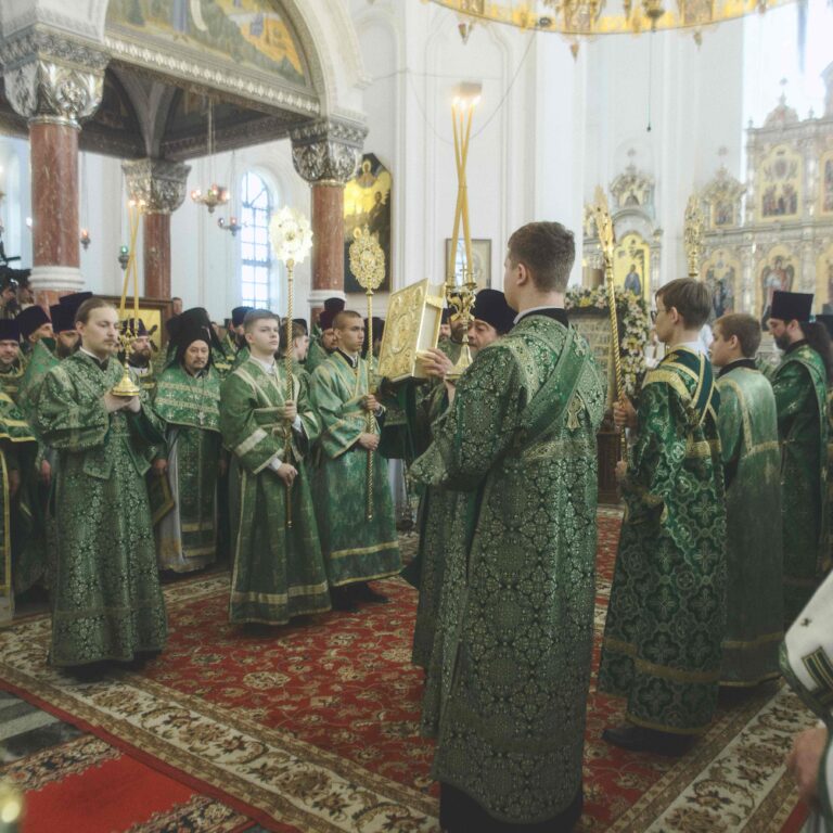 В День второго обретения мощей святого Симеона в Свято-Николаевском монастыре духовной столицы Урала совершена Божественная литургия архиерейским чином