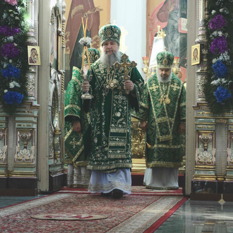 В День второго обретения мощей святого Симеона в Свято-Николаевском монастыре духовной столицы Урала совершена Божественная литургия архиерейским чином