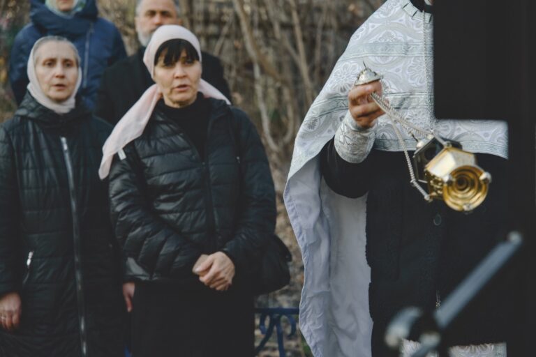 В День памяти жертв политических репрессий в храмах Екатеринбургской епархии совершены заупокойные богослужения